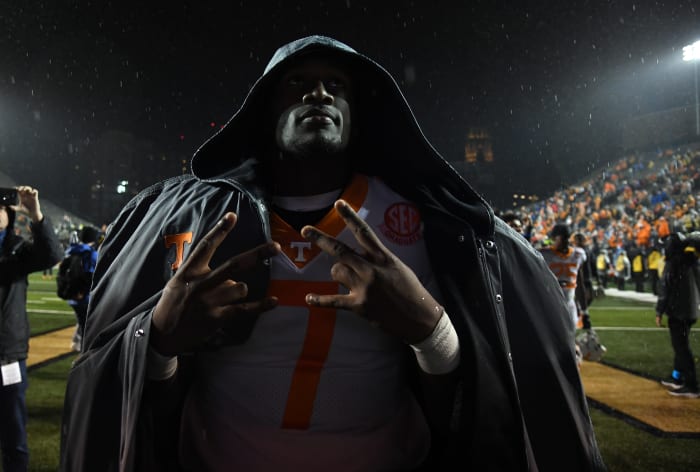 Tennessee Volunteers QB Joe Milton III during the 2022 win over Vanderbilt. (Photo by Christopher Hanewinckel of USA Today Sports)